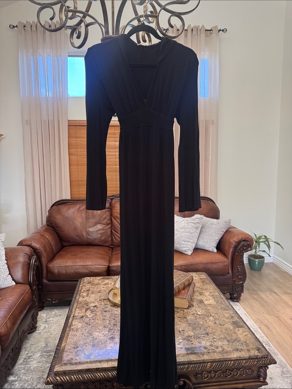EARTHBOUND Black Long-Sleeve V-Neck Maxi Dress